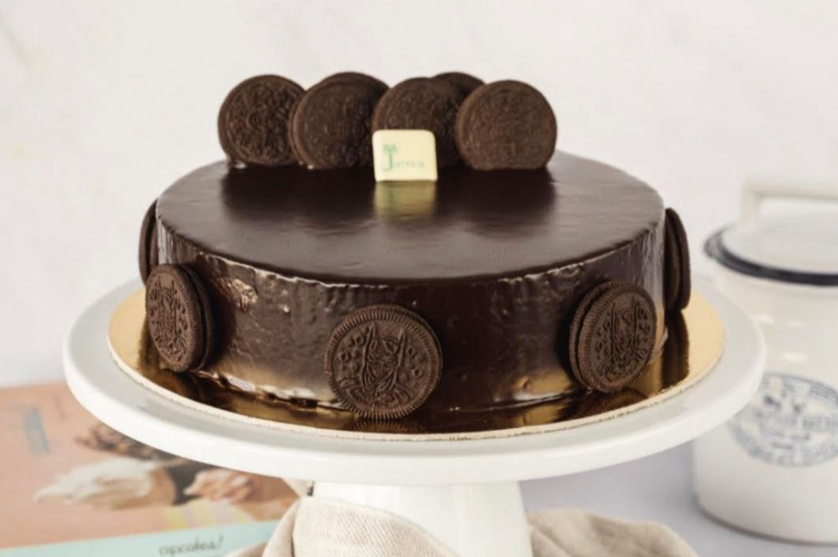 Oreo Cake (1.8kg)